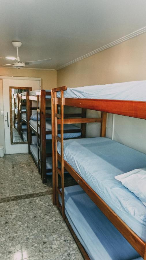 Cama em Beliche em Dormitório Feminino